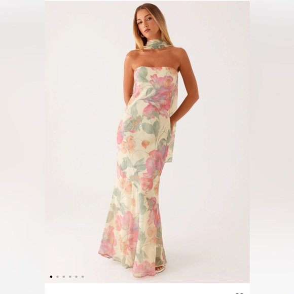 Peppermayo Dresses & Skirts - Peppermayo under the pagoda maxi dress